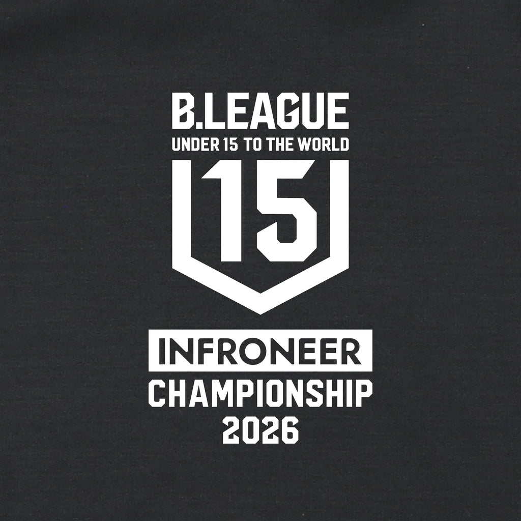 プルオーバースウェットパーカ